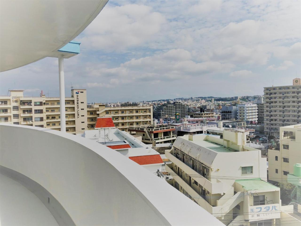 Sunset Hills Inn Naha Buitenkant foto