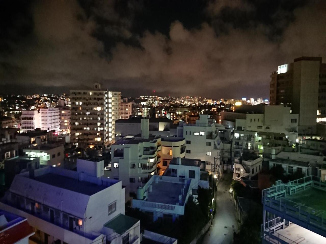 Sunset Hills Inn Naha Buitenkant foto