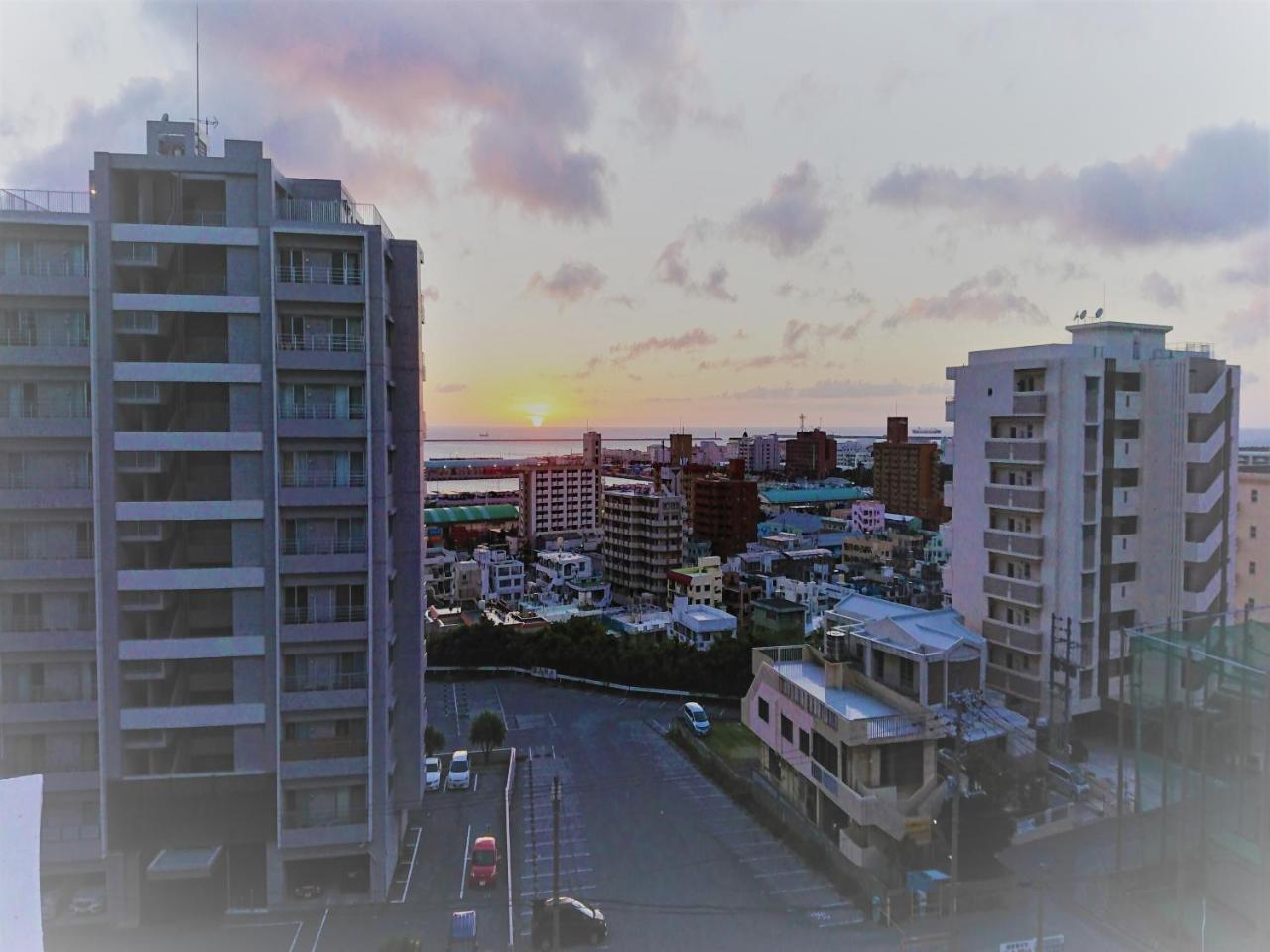 Sunset Hills Inn Naha Buitenkant foto